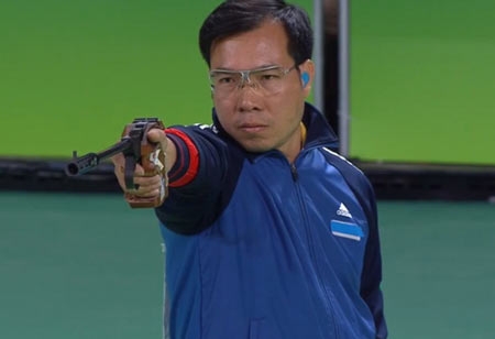 Ho&agrave;ng Xu&acirc;n Vinh