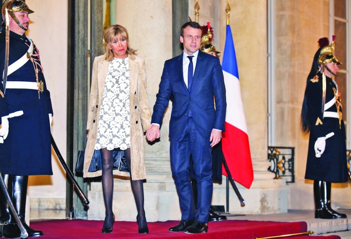 Ứng vi&ecirc;n Tổng thống Ph&aacute;p Emmanuel Macron v&agrave; người 