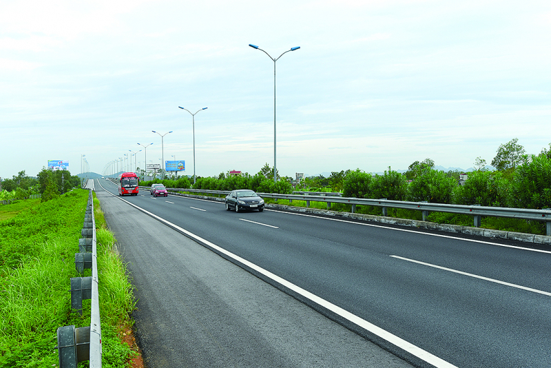 Cao tốc Cầu Giẽ - Ninh B&igrave;nh l&agrave;m mới nhưng chủ yếu 