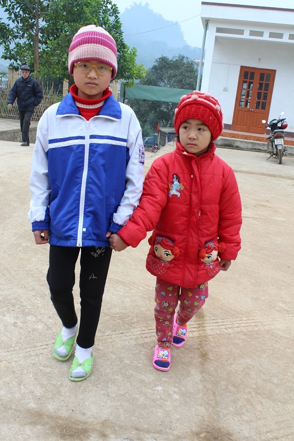 Em Lộc Thị Trung học sinh lớp 6 Trường THCS C&ocirc;n Mi