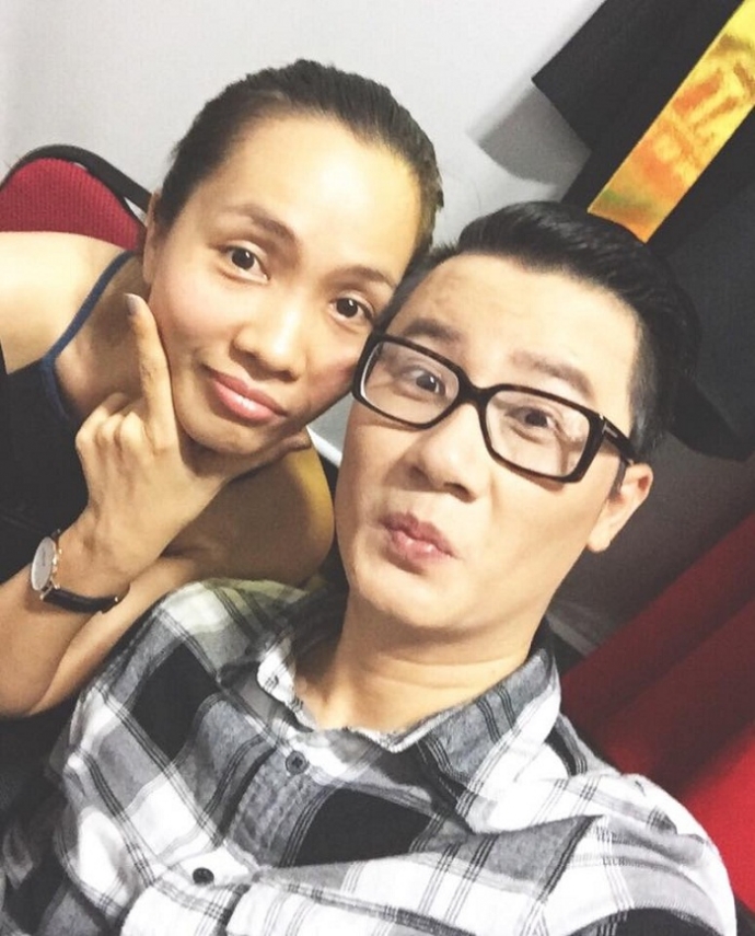 Ho&agrave;ng B&aacute;ch