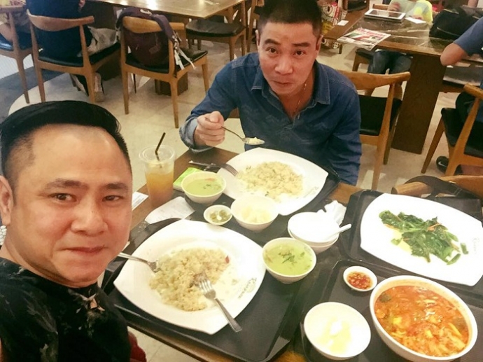 564447_594407984043697_4295033134513378736_n