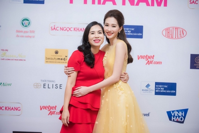 Dang Thu Thao va  Tong Giam Doc Elise Luu Nga