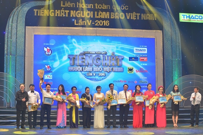 Đại diện của 13 đơn vị dự thi1