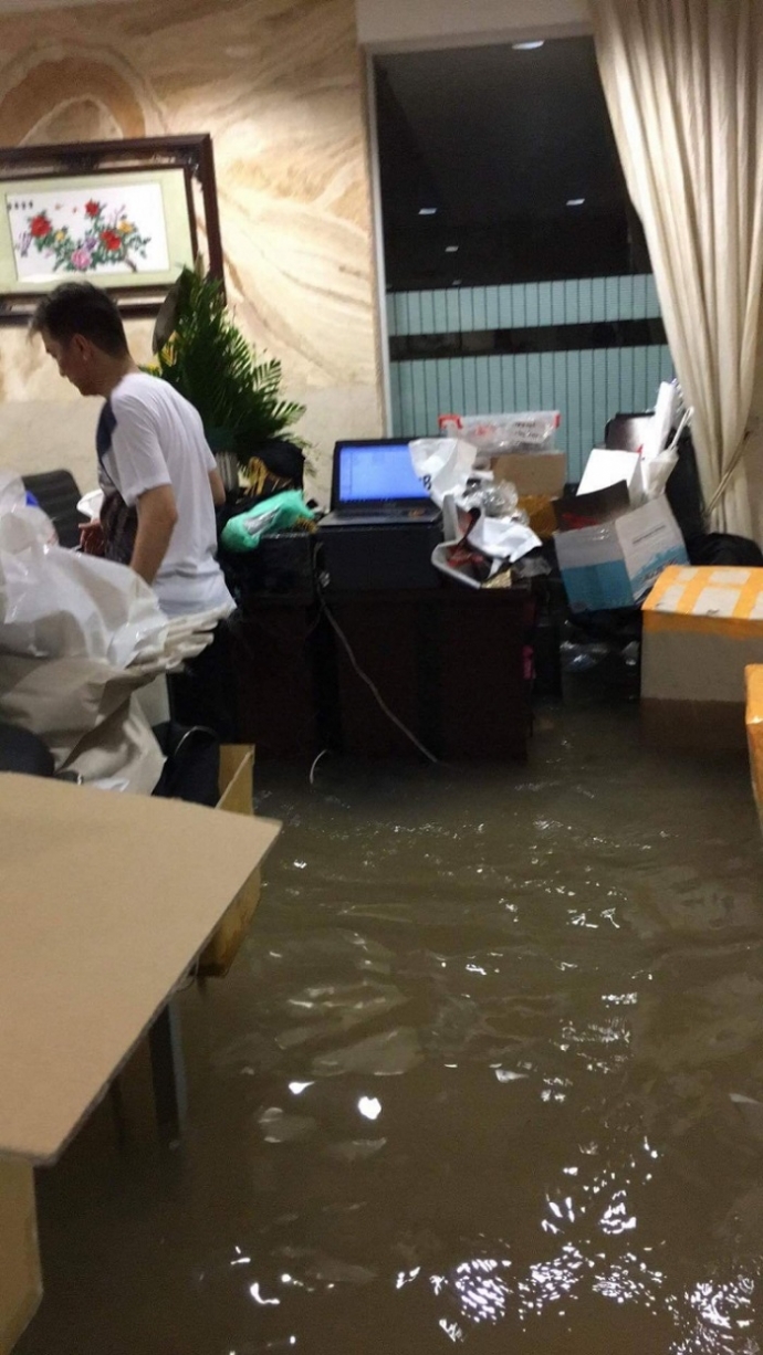 14409679_10207587648034681_4299070408778882268_o-1