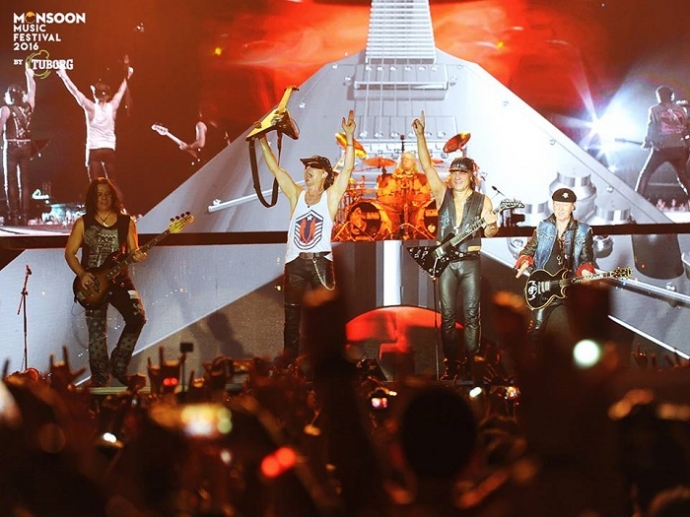 scorpions (2)