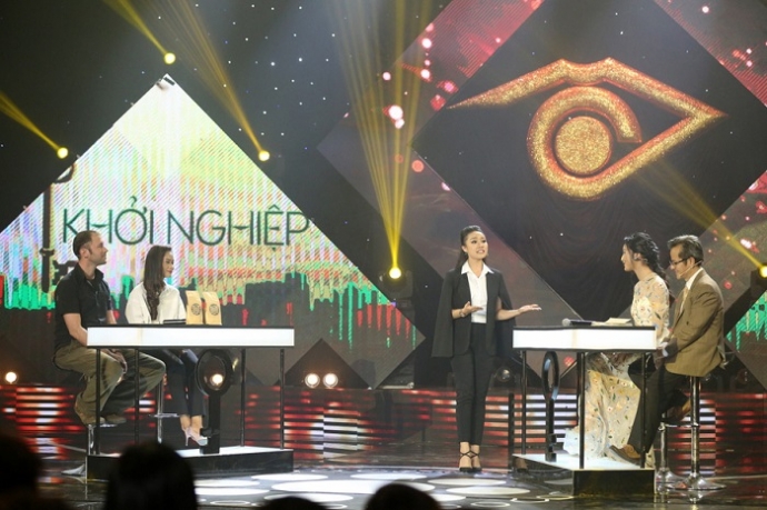 3. Phong Linh voi phan thi dan chuong trinh Talksh