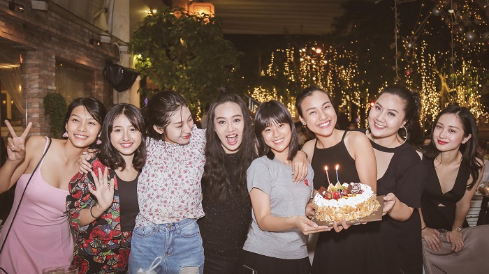 Sinh nhat Hoang Oanh 2