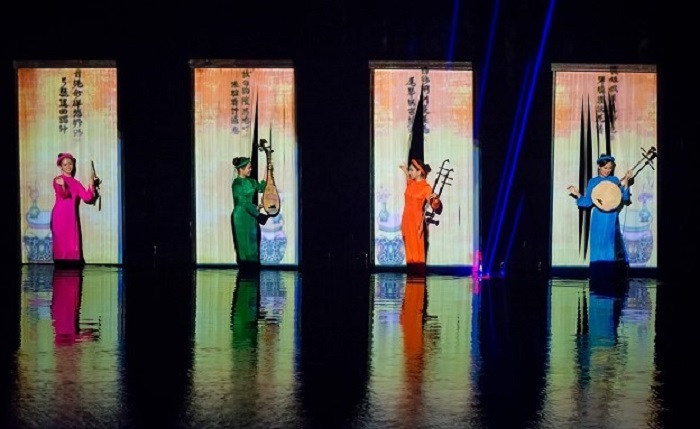 tứ b&igrave;nh tố nữ