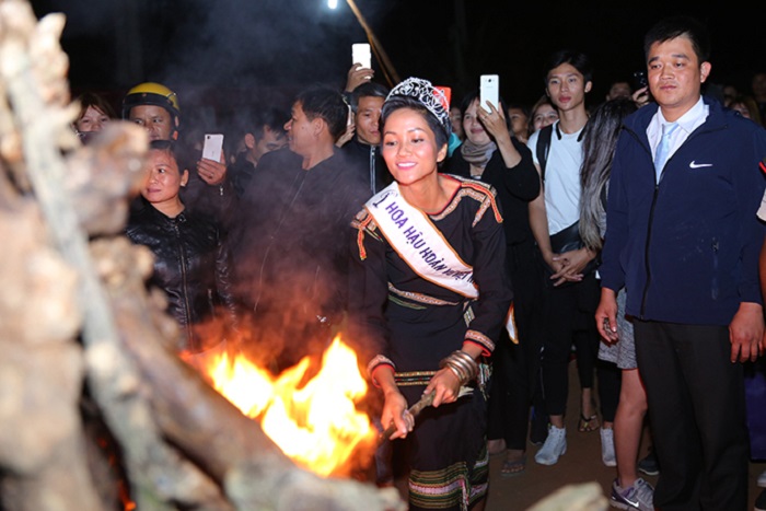 7-1516663990-width680height454