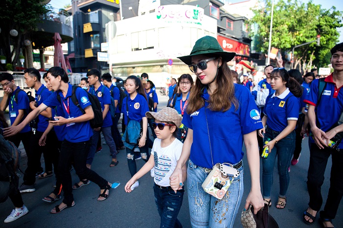 HH Đ&agrave;m Lưu Ly4