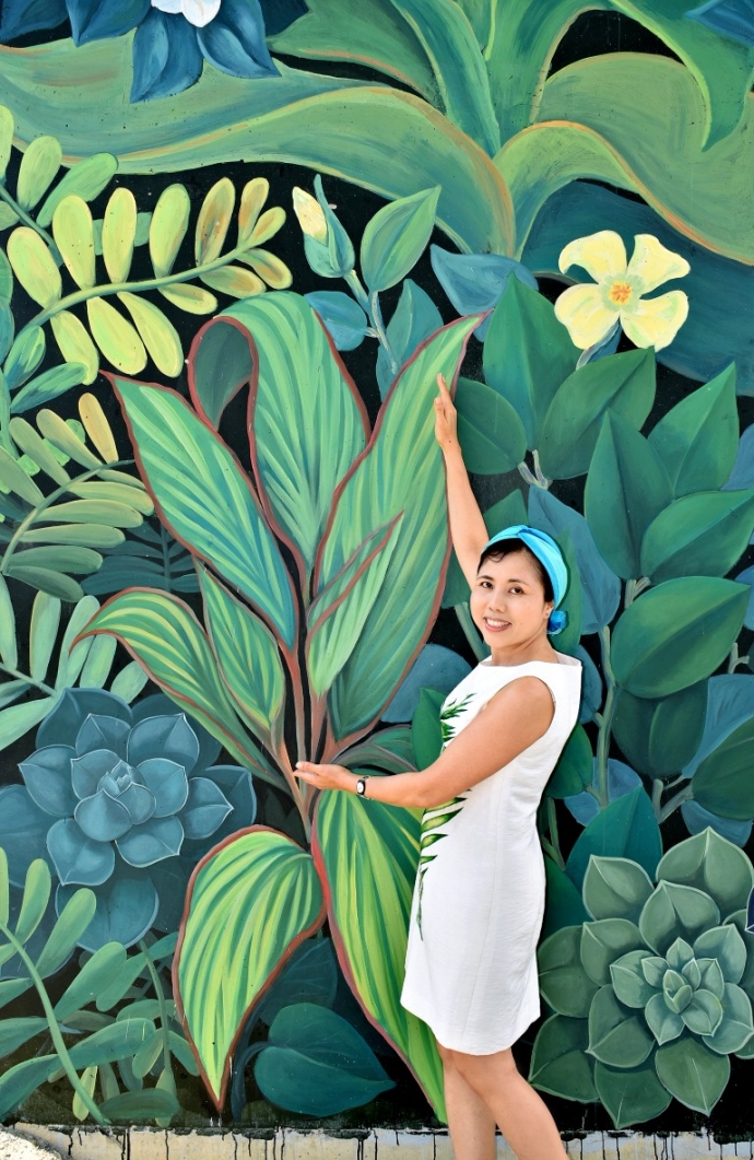 tranh tuong trang tri san bay da nang