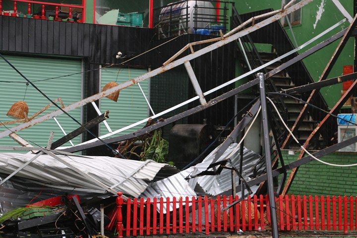 Khanh-hoa-tan-hoang3