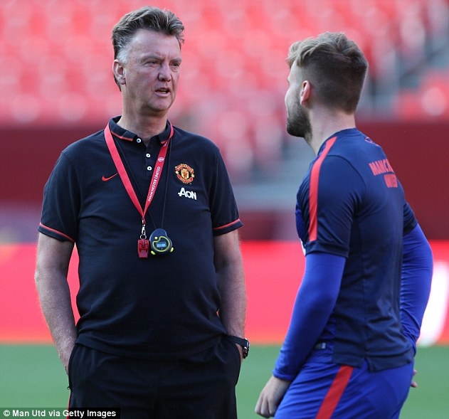 Van Gaal nổi đi&ecirc;n
