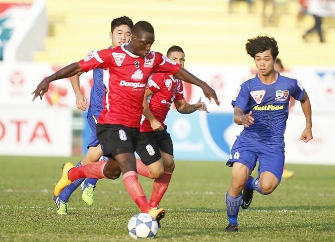 vong-3-v-league-2015-hagl-kho-hoi-sinh-1