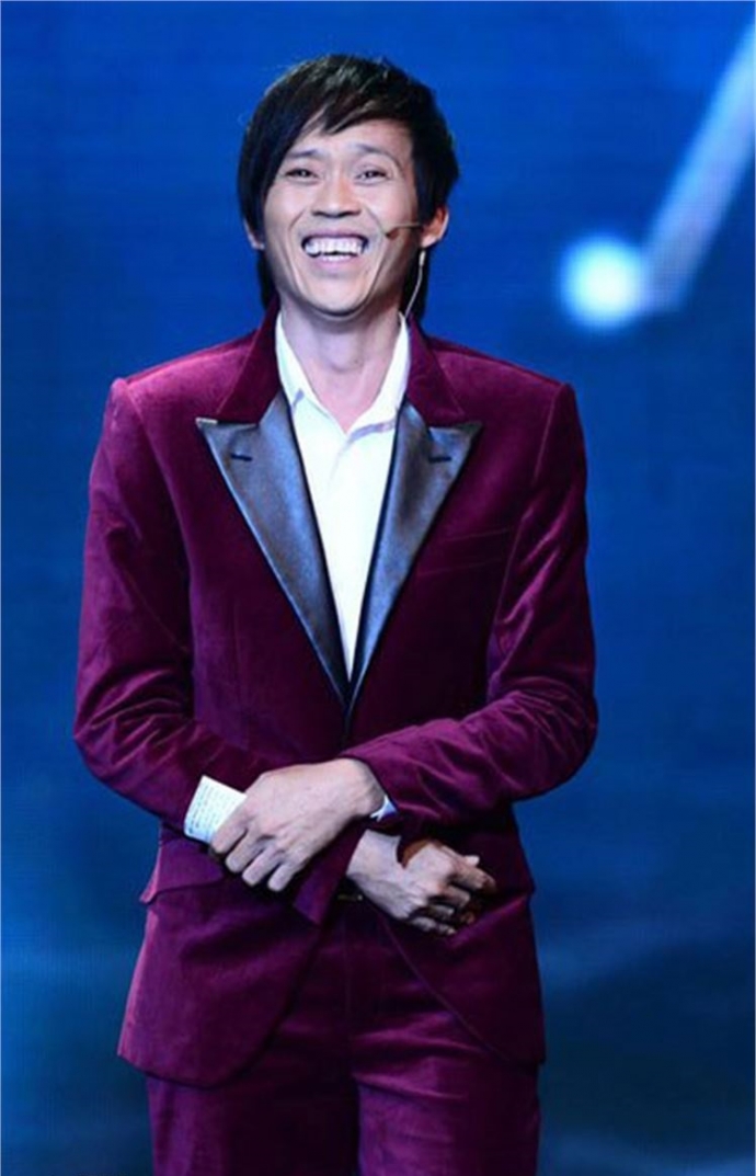 Ho&agrave;i Linh l&agrave; một trong những nghệ sỹ đắt show nhất