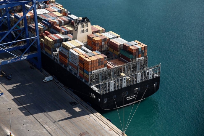 Ng&agrave;nh vận tải v&agrave; logistic của Trung Quốc thua lỗ n