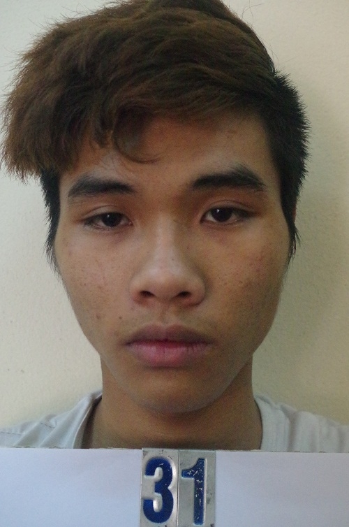 sinh vi&ecirc;n cướp tiền t&agrave;i xế taxi