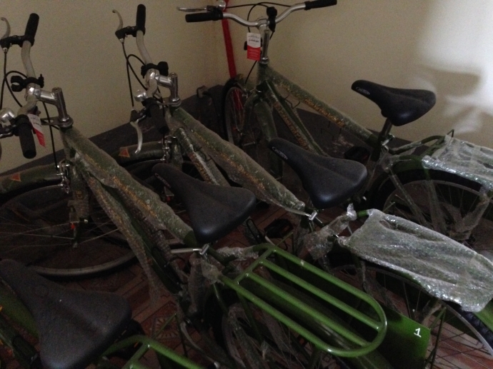 xe đạp phường Hưng Dũng, TP Vinh c&ograve;n nguy&ecirc;n nilon 