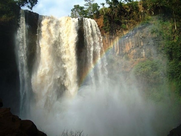 Th&aacute;c Ph&uacute; Cường