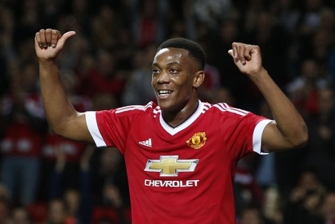 sao-tre-mu-bat-ngo-lot-top-10-nhan-vat-anh-huong-n