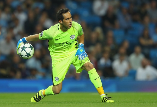 Thủ th&agrave;nh Claudio Bravo