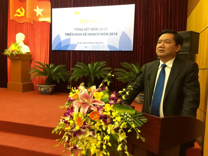 Bo truong Dinh La Thang toi du va phat bieu chi da