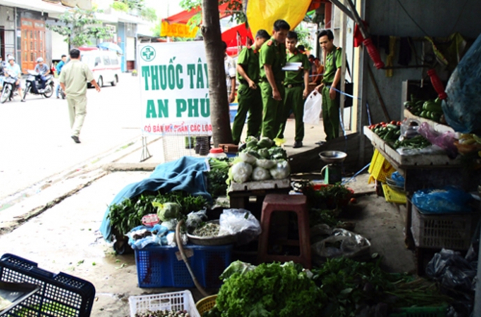 Ngăn chặt c&acirc;y, một người bị đ&acirc;m chết