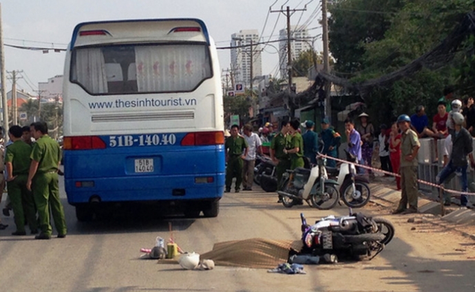 xe-khach-can-chet-nguoi