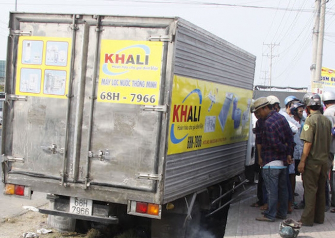 xe-tai-can-chet-nguoi