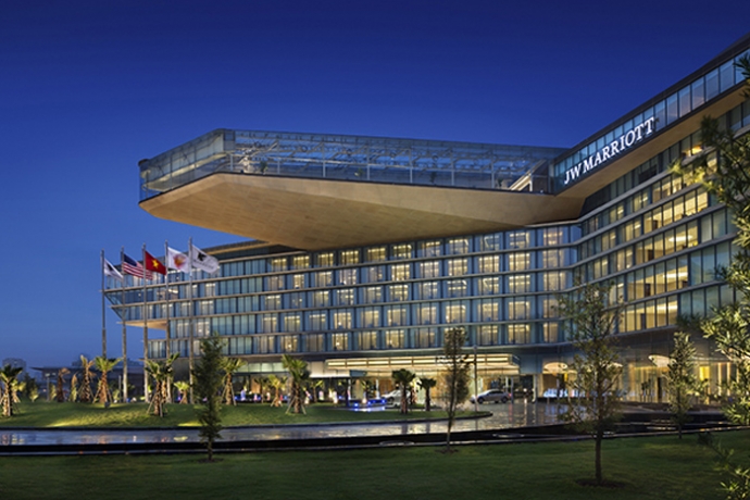 Kh&aacute;ch sạn Con rồng huyền thoại JW Marriott Hanoi