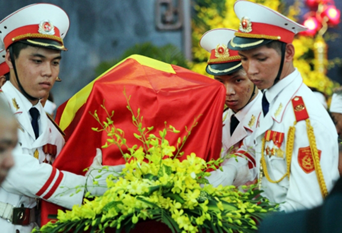 phi-doi-truong-casa-212-nguyen-duc=hao