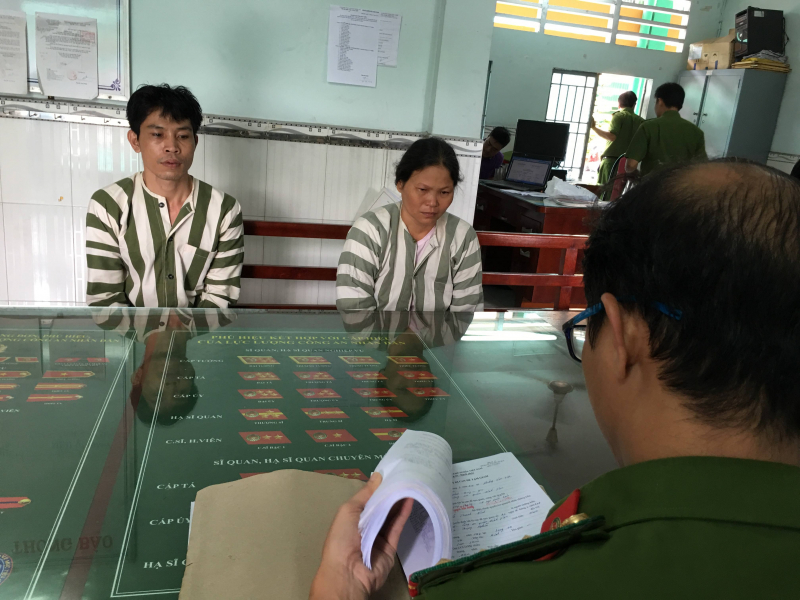 35659868_2581045522121407_835437264388489216_n