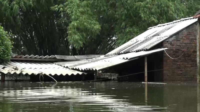 8. SCVL - nước ngập nóc nhà