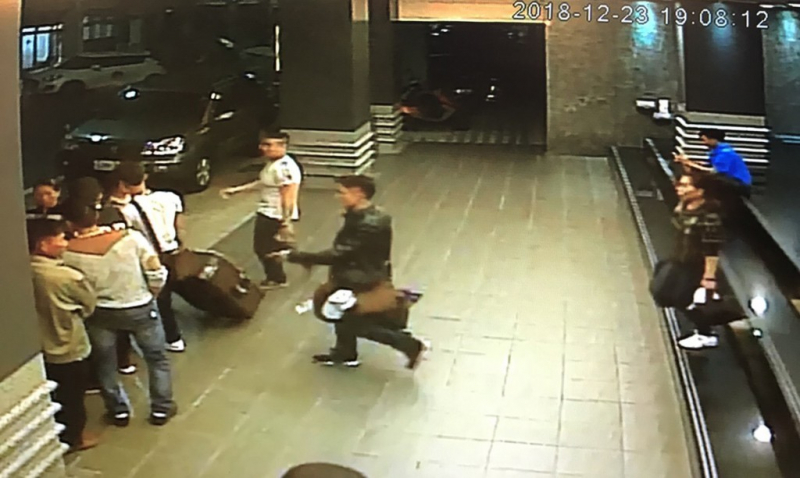 152-du-khach-viet-mat-tich-sau-khi-nhan-phong-2