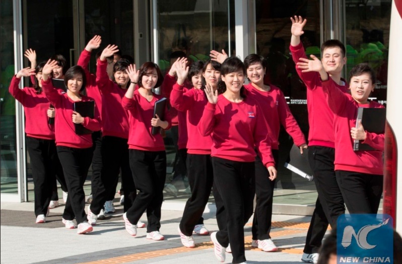 Vẻ đẹp đội cổ vũ Triều Ti&ecirc;n 4