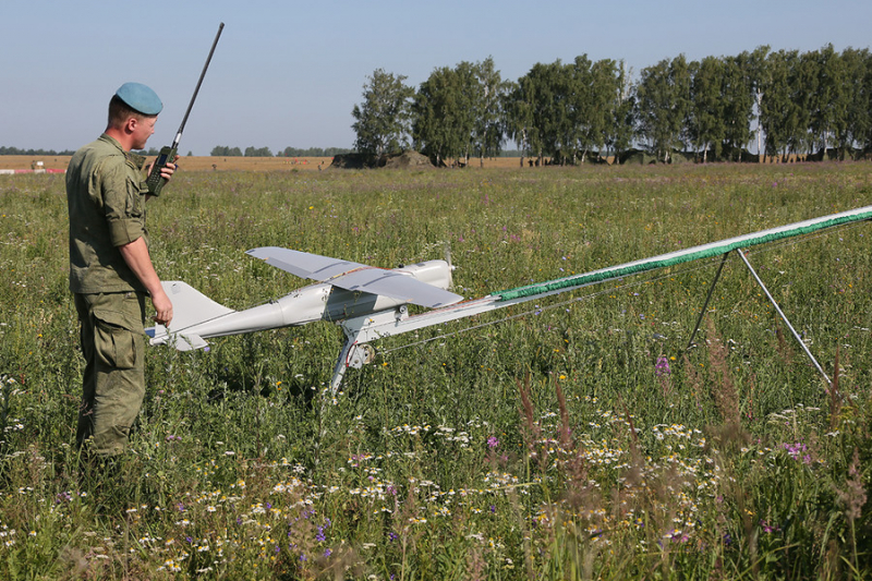 M&aacute;y bay kh&ocirc;ng người l&aacute;i Orlan -10
