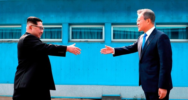 Kim Moon th&aacute;ng 4 27