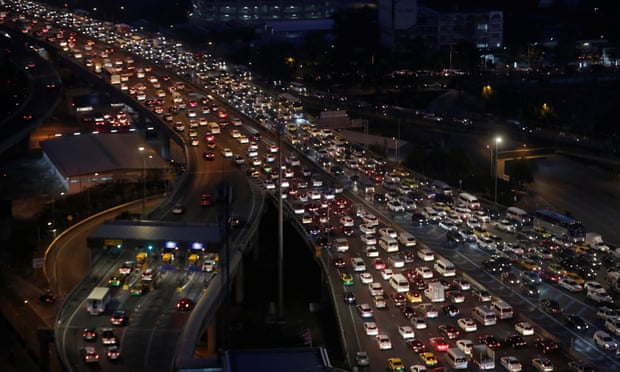 Giao th&ocirc;ng ở Bangkok khoảng 41 tai nan xe hoi tron