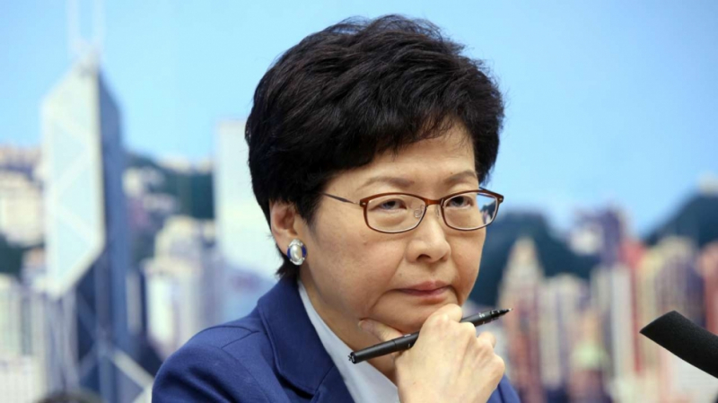 b&agrave; Carrie Lam