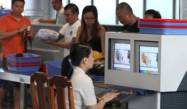 an-ninh-hang-khong-phai-nhu-ky-luat-quan-doi-14452