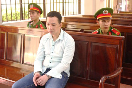 Bị c&aacute;o Đặng Văn Nh&acirc;n