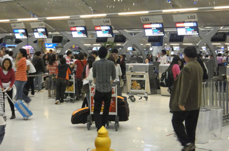 Dữ liệu hộ chiếu mất cắp của Inerpol kh&ocirc;ng được c&aacute;c h&atilde;ng h&agrave;ng kh&ocirc;ng ch&acirc;u &Aacute; tận dụng