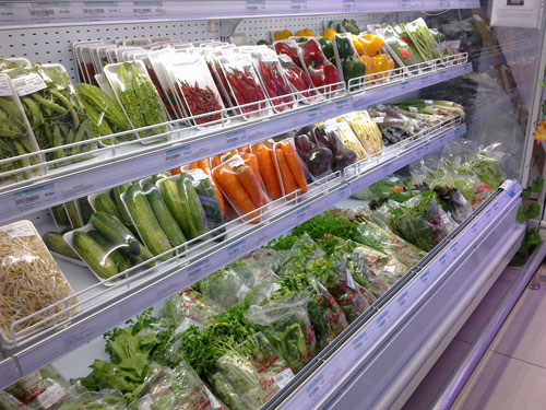 Rau siêu thị hoá ra cũng đầy rẫy rau quả Tàu đội lốt