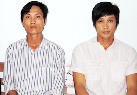 Hai đối tượng Thống v&agrave; Lil tại cơ quan điều tra