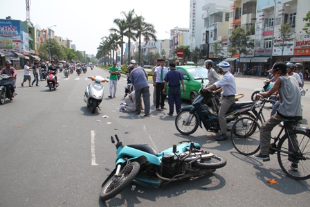 Taxi Mai Linh Đ&agrave; Nẵng