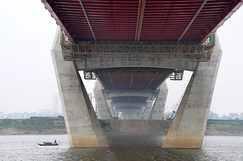 Trụ cầu Nhật T&acirc;n 