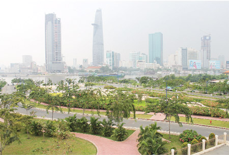 Cần những cơ chế đột ph&aacute; tiếp theo để TP HCM cất c&aacute;nh