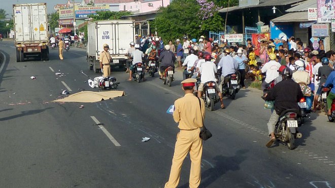 Hiện trường vụ tai nạn (Ảnh: Tiền Phong) 