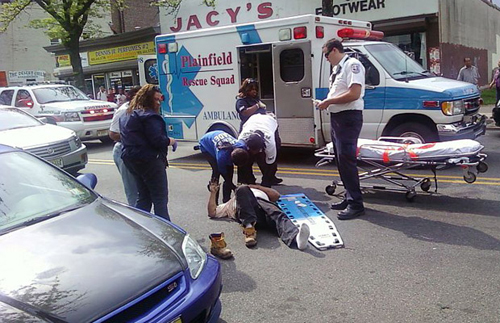 Ở Sarasota, t&agrave;i xế phải trả 78 USD nếu đ&acirc;m v&agrave;o người kh&aacute;c.